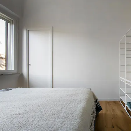 La Garbatella Dei Cesaroni * רומא